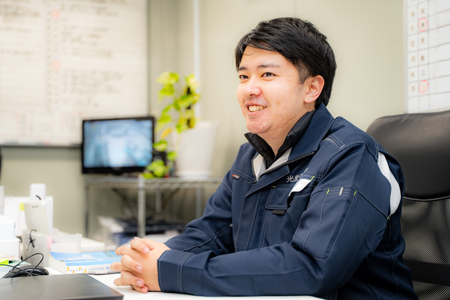 アットホームな職場と語る先輩ドライバー