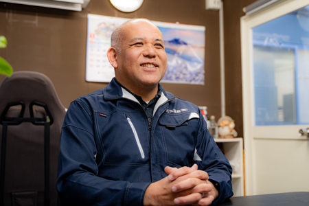 「誠実な振る舞いが最高の広告」と語る、津田社長